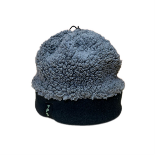 Cruiser Cinch Beanie - Grey Sherpa/Black